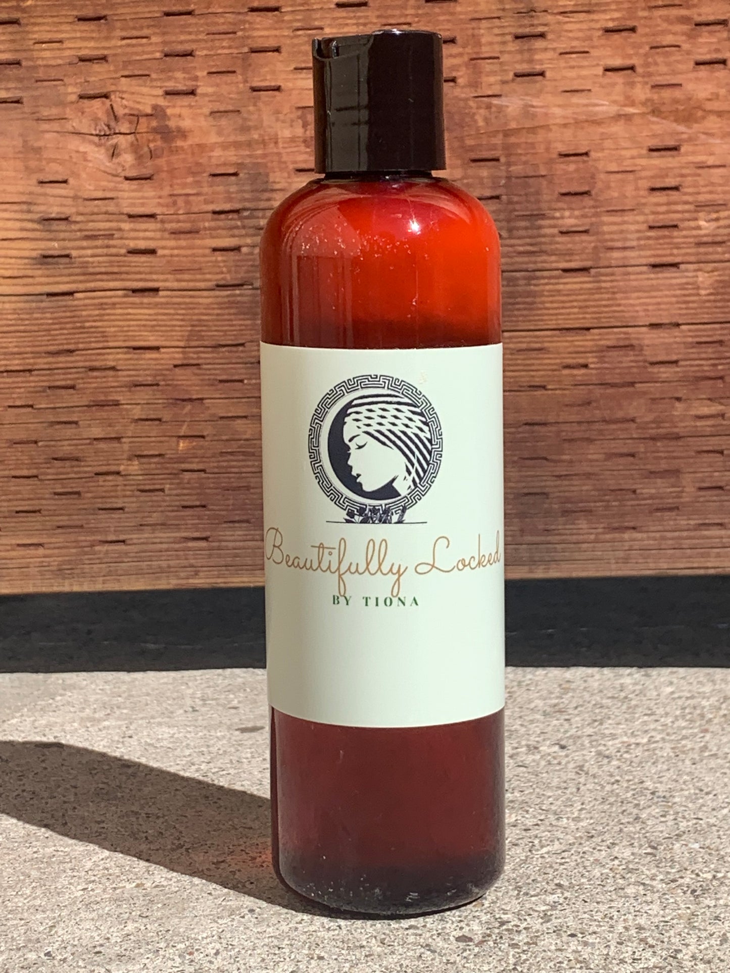 Beautifully Locked Cleansing and Hydrating Shampoo